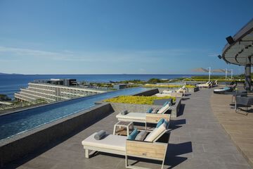 Rooftop pool