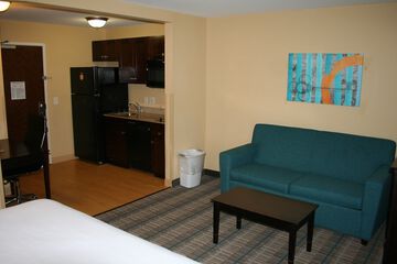 Room 35 of 71