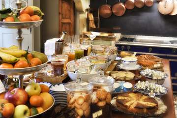 Breakfast buffet