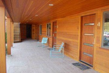  Stone Lion Inn 10