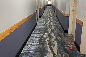 Ballroom/Hall 36 of 38