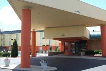 A Victory Inn & Suites Ann Arbor