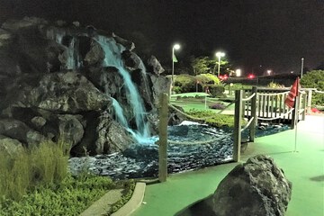 Mini-golf