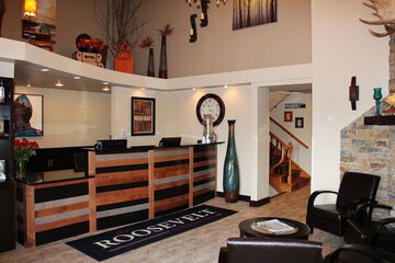 Hotel Interior 7 of 32