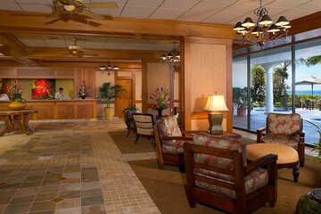 Lahaina Shores Beach Resort a Destination by Hyatt Residence