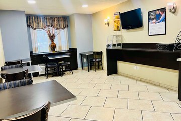 Breakfast/Coffee Service 53 of 54