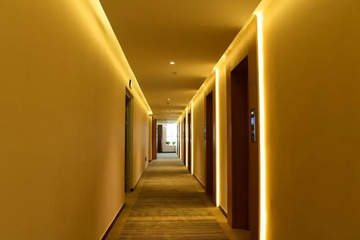 hotel_rooms