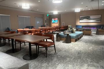 Breakfast/Coffee Service 25 of 26