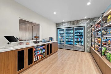 Snack bar