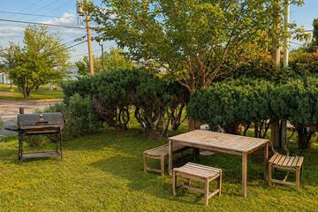BBQ/picnic area
