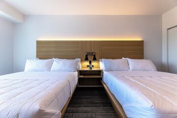 Room 34 of 81