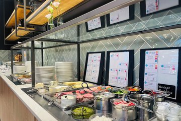 Breakfast buffet