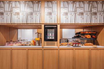 Breakfast buffet