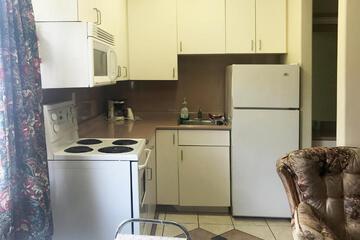 Lamplighter Motel