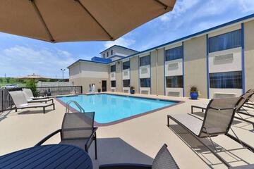Boarders Inn & Suites by Cobblestone Hotels Ardmore