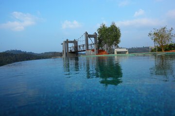 Infinity pool