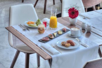 Breakfast area