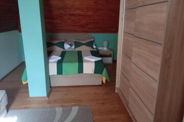 Photo 32