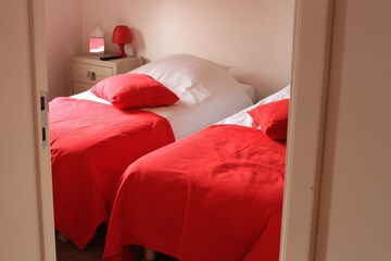 Children's theme room