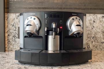 Breakfast/Coffee Service 59 of 84