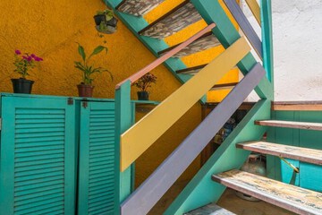 Handrails in stairways