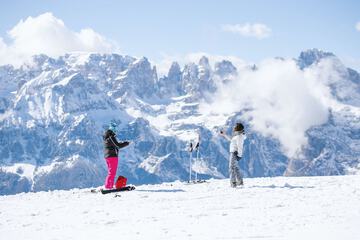 Snow and ski sports