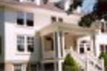 The Trumbull House Bed & Breakfast