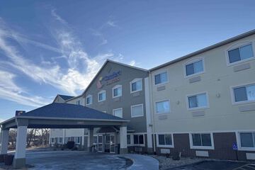 Comfort Suites Omaha Northwest
