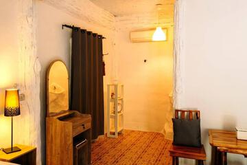Photo 47