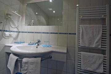 Photo 36