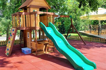 Children's play area - outdoor