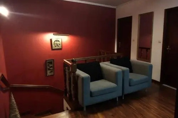 hotel_rooms