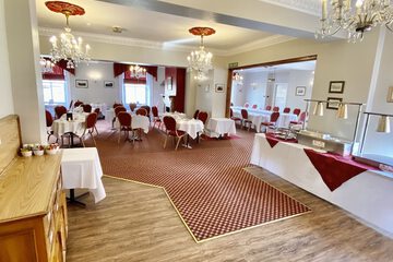 Banquet hall