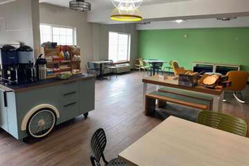 Breakfast area