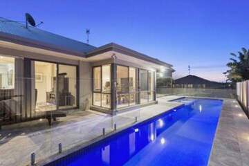 Room Service - Dining