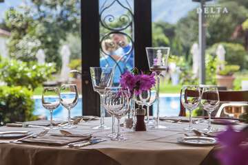 Couples dining