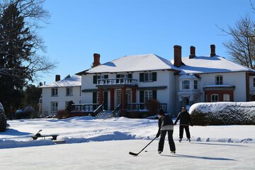 Snow and ski sports
