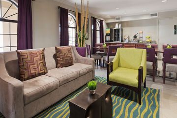 Hotel Interior 10 of 36