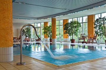 Exercise/lap pool