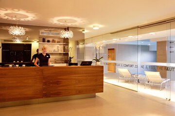 Spa reception