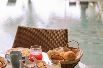 Breakfast area
