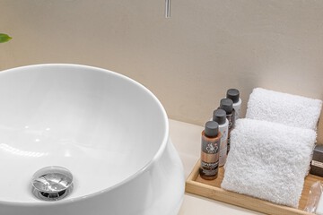 Bathroom amenities
