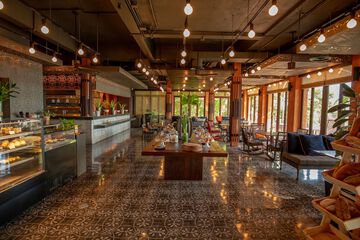 Cafe