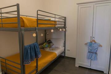 Photo 34