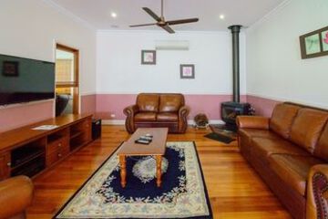 Executive Lounge