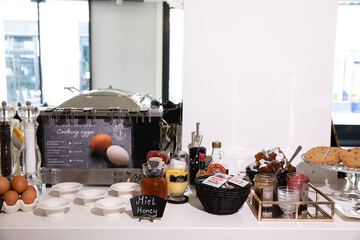 Breakfast buffet