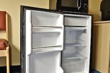 Mini-refrigerator