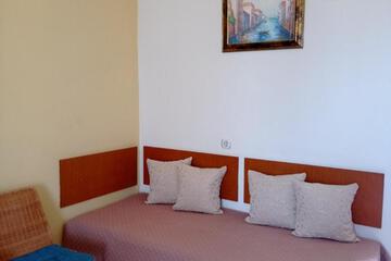 Photo 43