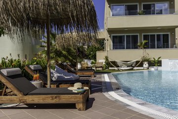 Sundeck