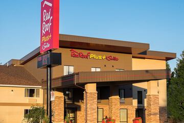 Red Roof Inn PLUS+ & Suites Malone